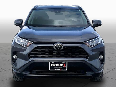 Used 2021 Toyota RAV4 XLE FWD image 4