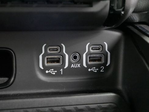 Certified 2024 RAM 1500 Big Horn image 37