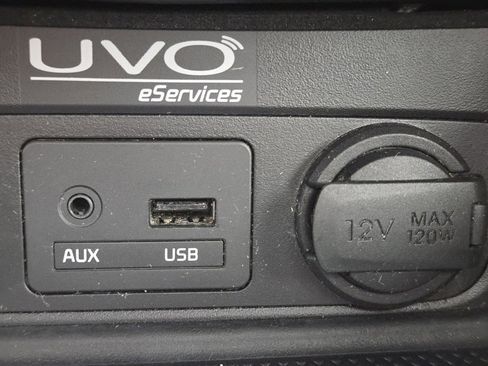 Used 2015 Kia Sorento SX image 15