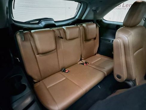 Used 2018 Toyota Highlander Limited Platinum AWD/4WD image 29