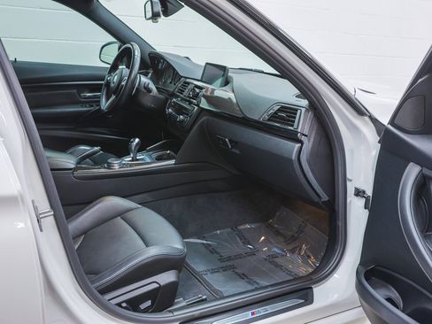 Used 2015 BMW M3 image 75