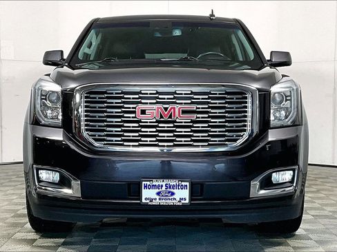 Used 2018 GMC Yukon XL Denali w/ Open Road Package image 3