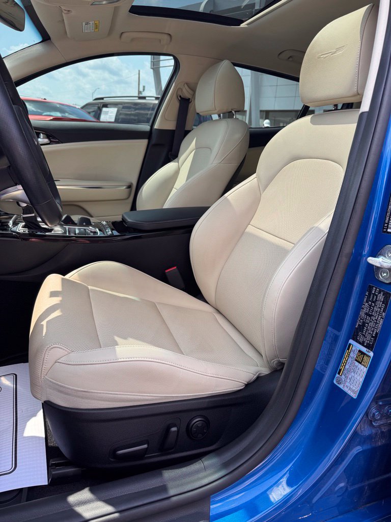 Used 2022 Kia Stinger GT-Line w/ Sun & Sound Package AWD/4WD image 11