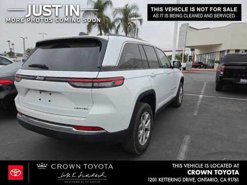 Used 2022 Jeep Grand Cherokee Limited RWD image 2