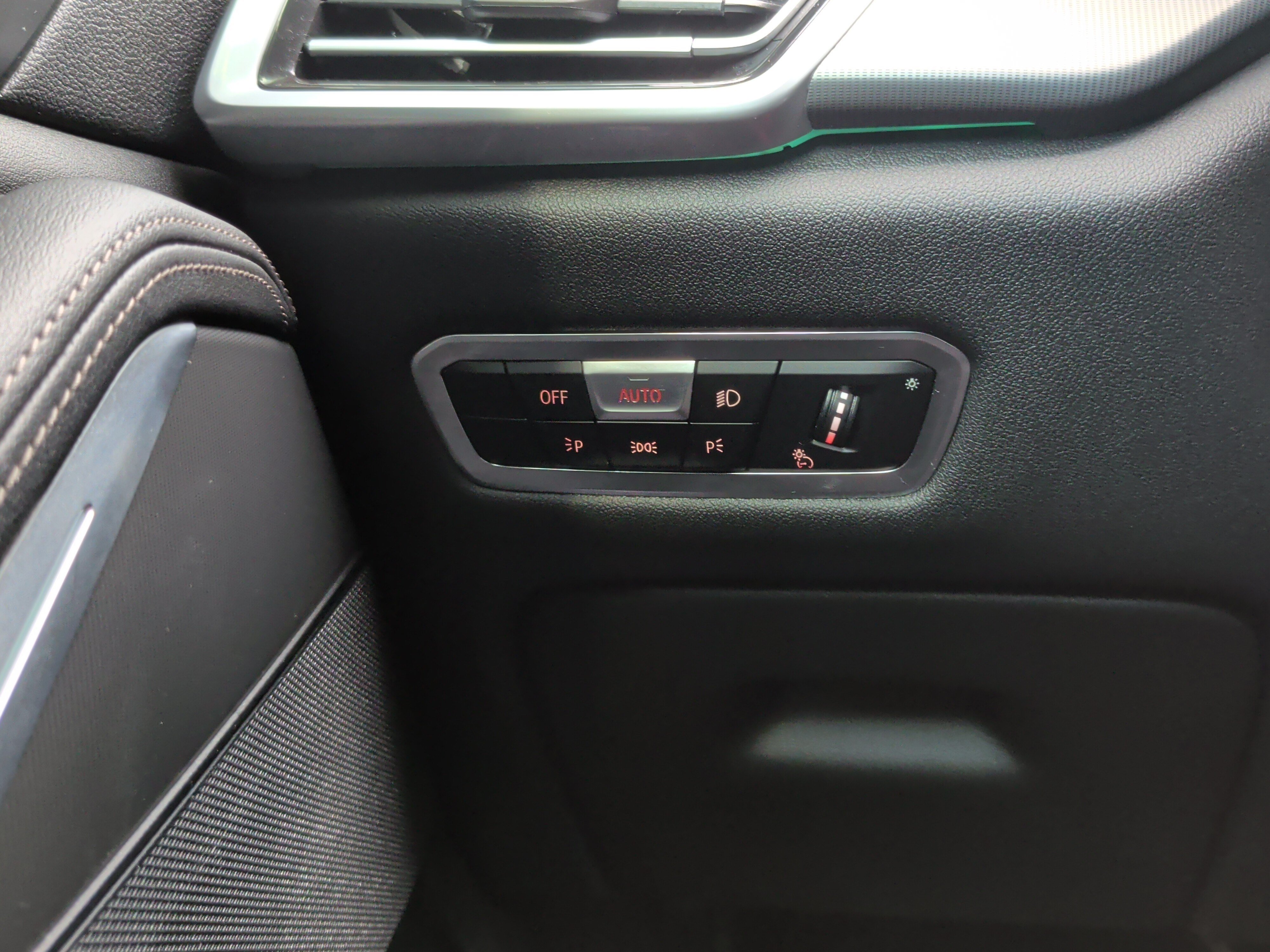 Used 2023 BMW X5 sDrive40i RWD image 23