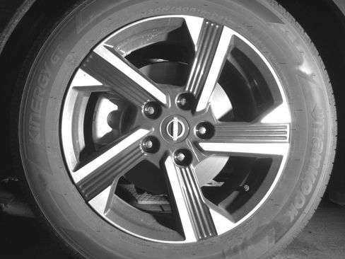 Used 2025 Nissan Sentra SV image 12