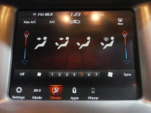 Used 2023 Dodge Charger SXT image 38