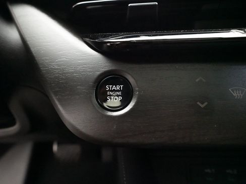 Certified 2025 Nissan Murano SL w/ Cargo Package image 31