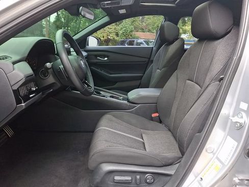 Used 2024 Honda Accord Sport image 14