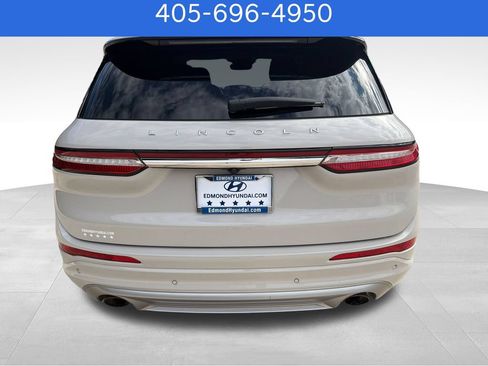 Used 2021 Lincoln Corsair Reserve w/ Equipment Group 201A AWD/4WD image 4