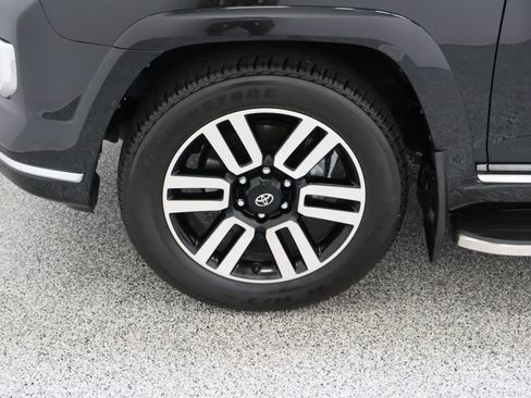 Used 2024 Toyota 4Runner Limited RWD image 11