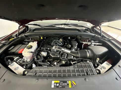 Used 2023 Jeep Grand Cherokee Limited w/ Luxury Tech Group II image 35