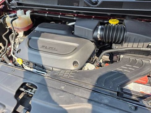 Used 2023 Chrysler Voyager LX FWD image 21