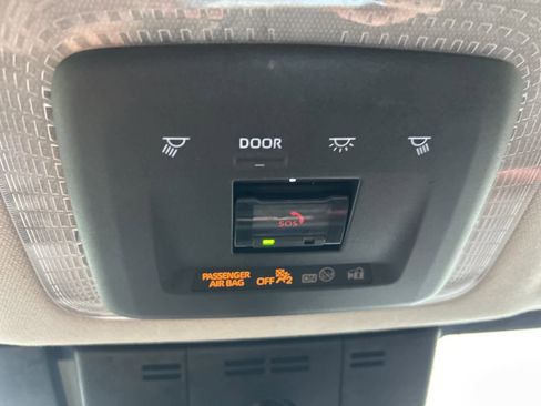 Used 2024 Toyota Prius Prime SE image 36