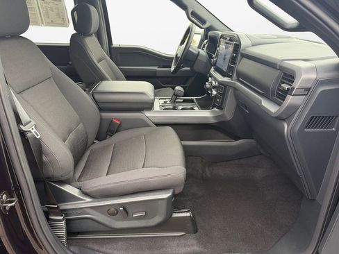 Used 2025 Ford F150 XLT w/ Equipment Group 302A MID AWD/4WD image 9