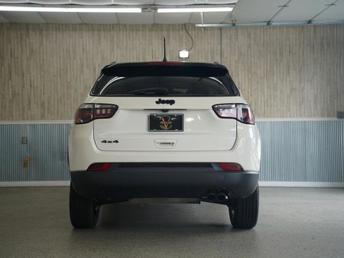 Used 2019 Jeep Compass Latitude AWD/4WD image 8