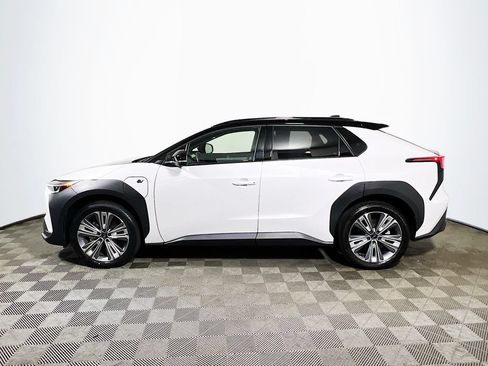Used 2023 Subaru Solterra AWD image 4