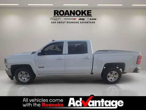 Used 2018 Chevrolet Silverado 1500 LT w/ Texas Edition image 6