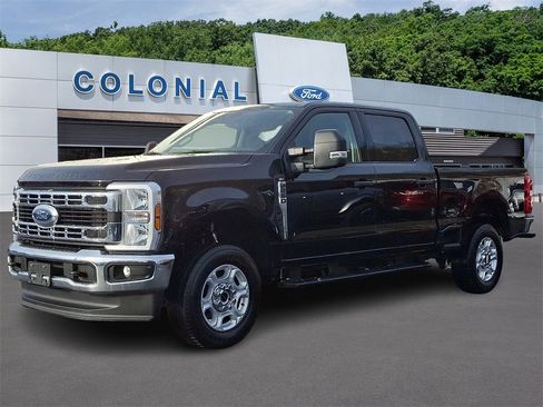 Used 2025 Ford F250 XLT w/ Snow Plow Prep Package image 3