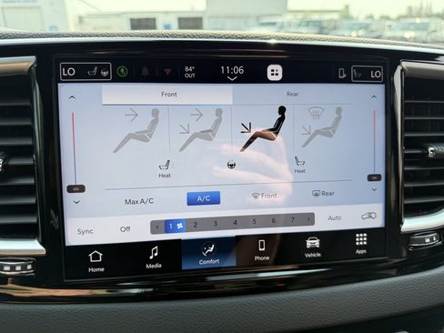 Used 2026 Chrysler Pacifica Select FWD image 27