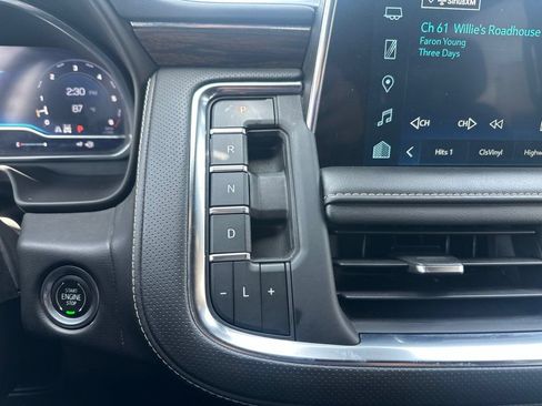 Used 2023 Chevrolet Tahoe Premier AWD/4WD image 29