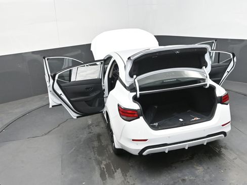 New 2025 Nissan Sentra SV w/ All-Weather Package image 43