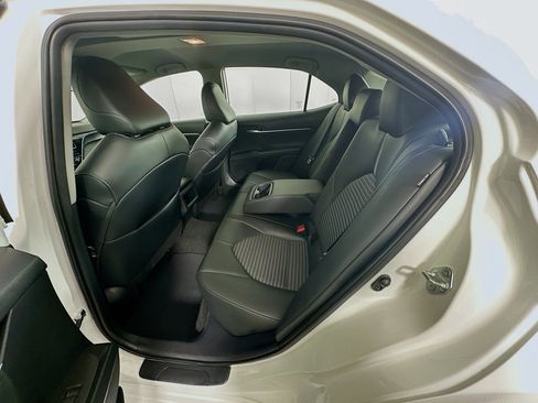 Used 2023 Toyota Camry SE image 25