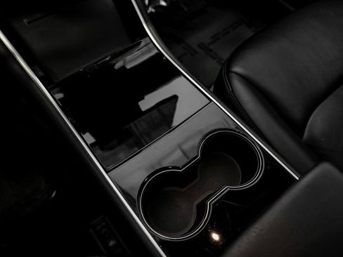 Used 2019 Tesla Model 3 Standard Range Plus image 25