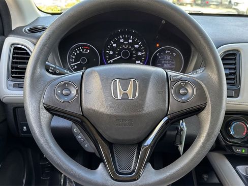 Used 2020 Honda HR-V LX image 49