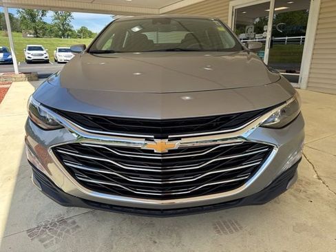Used 2024 Chevrolet Malibu LT FWD image 11