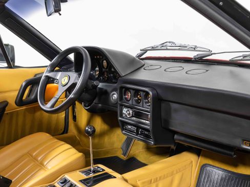 Used 1988 Ferrari 328 GTS image 27