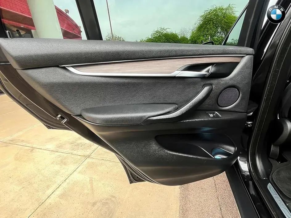 Used 2017 BMW X5 sDrive35i RWD image 12