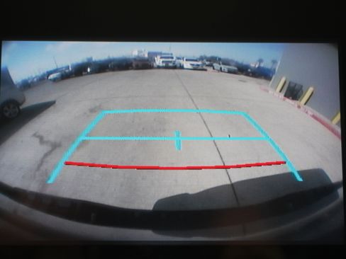 Used 2021 Toyota Tacoma SR w/ SR Convenience Package image 15