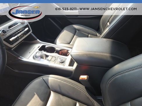 Used 2024 Ford Explorer XLT w/ Equipment Group 202A image 17