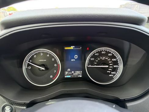 Certified 2024 Subaru Forester Limited AWD/4WD image 11