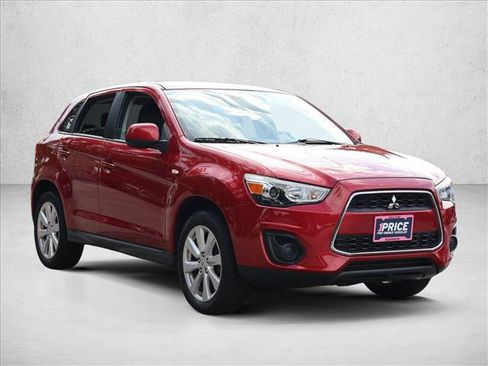 Used 2014 Mitsubishi Outlander Sport ES FWD image 3