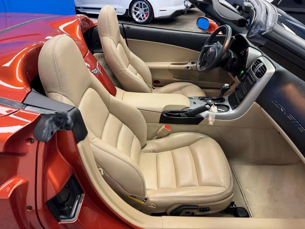 Used 2005 Chevrolet Corvette Convertible w/ Preferred Equipment Group RWD image 15