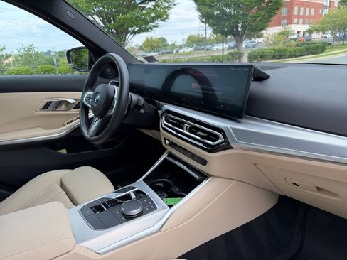 Used 2023 BMW M340i xDrive AWD/4WD image 28
