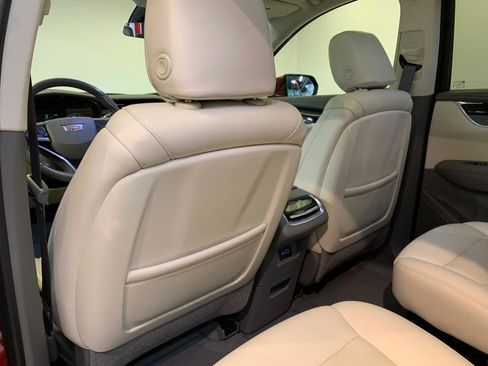 Used 2021 Cadillac XT6 Premium Luxury image 47