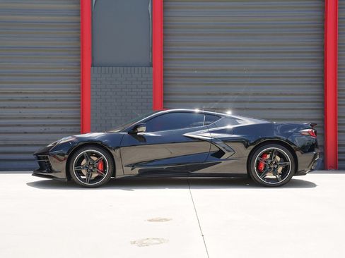 Used 2024 Chevrolet Corvette Stingray Coupe w/ 1LT RWD image 11