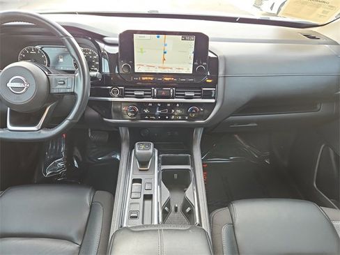 Certified 2023 Nissan Pathfinder SL image 23