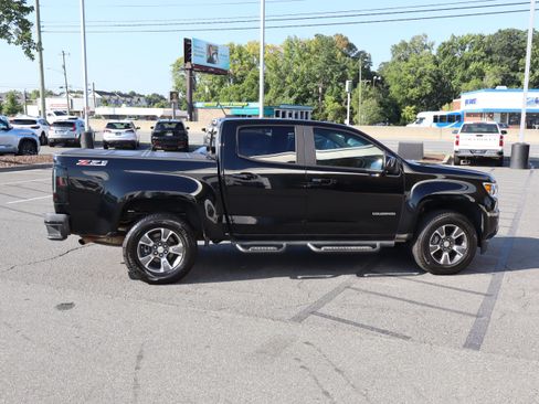 Used 2016 Chevrolet Colorado Z71 AWD/4WD image 11