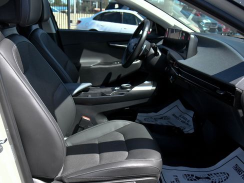 Used 2024 Kia EV6 Light RWD image 52