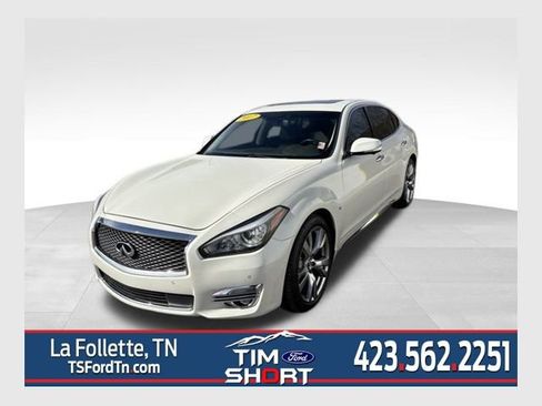 Used 2017 INFINITI Q70 L 3.7 w/ Deluxe Touring Package image 1