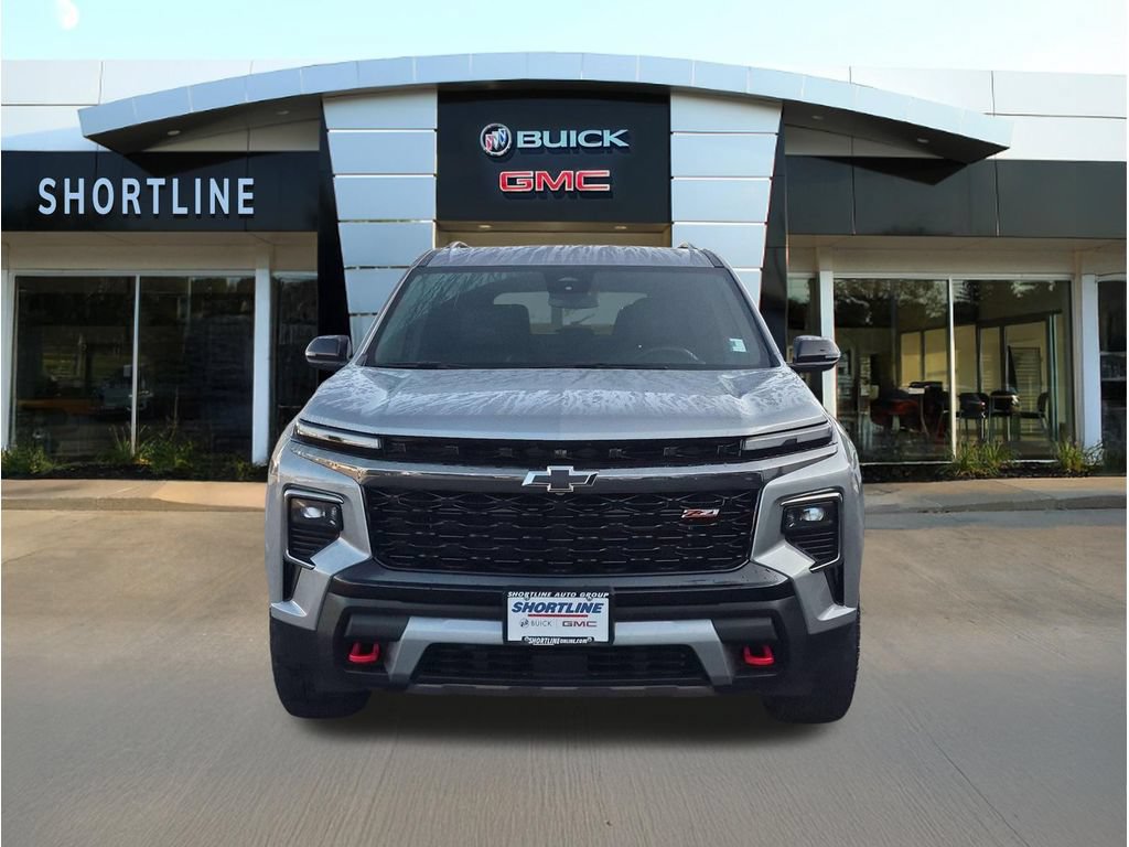 Used 2025 Chevrolet Traverse Z71 AWD/4WD image 8
