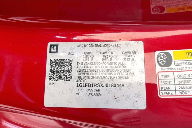 Used 2018 Chevrolet Camaro LT RWD image 14