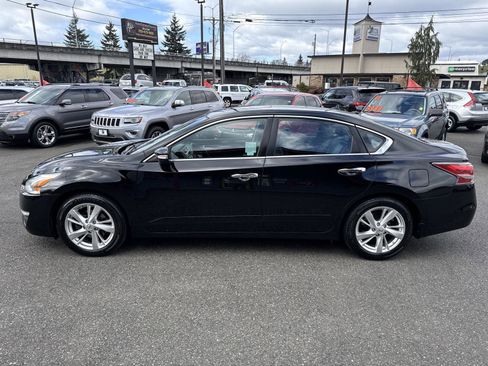 Used 2015 Nissan Altima 2.5 SL w/ Technology Package image 12
