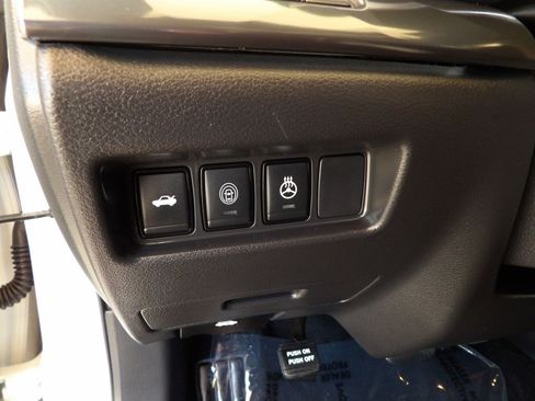 Used 2023 Nissan Maxima SR w/ Sport Mat Group image 26