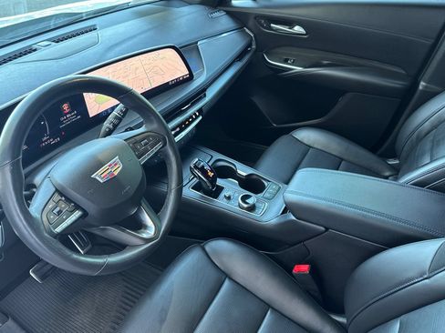 Used 2024 Cadillac XT4 Sport AWD/4WD image 10