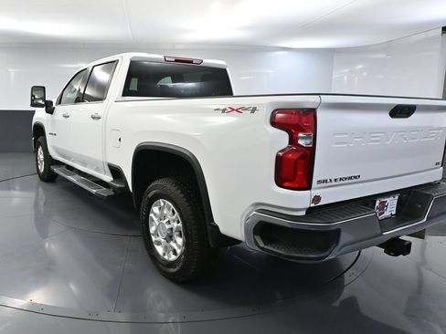 Used 2024 Chevrolet Silverado 2500 LTZ AWD/4WD image 9